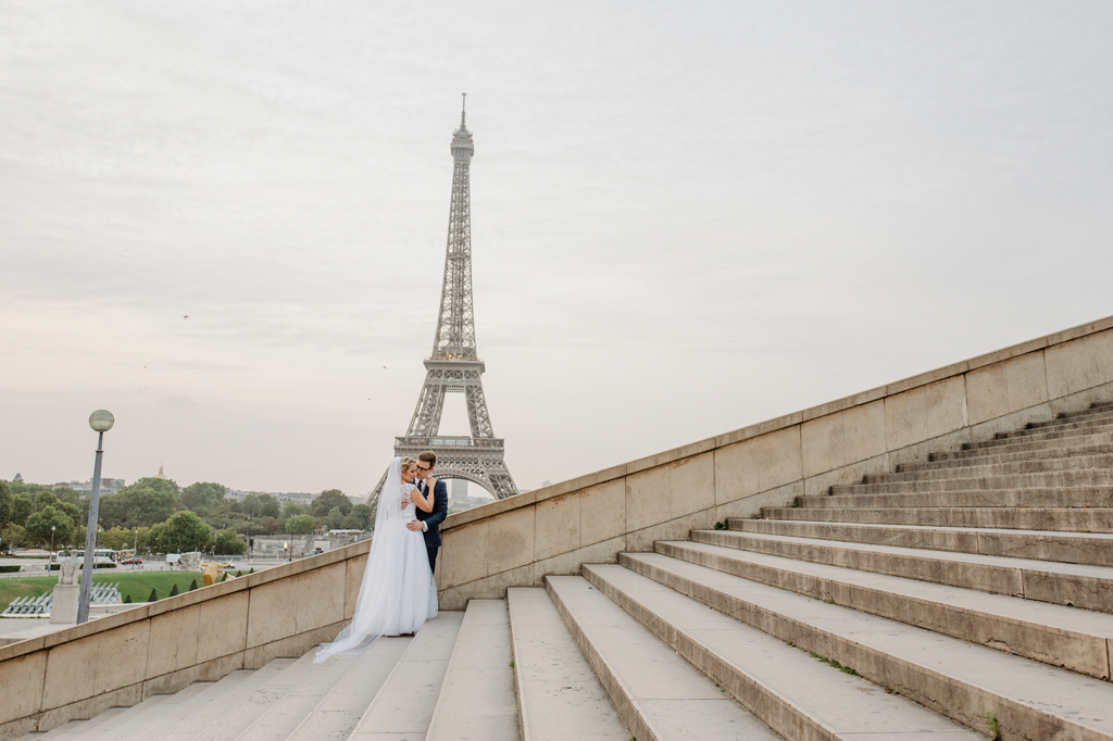“Paris Love” Ola and Maciek’s wedding shoot